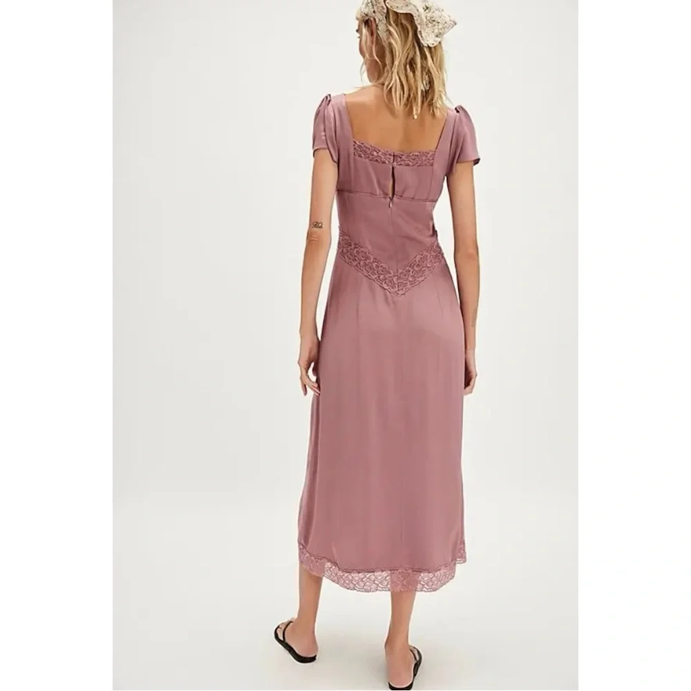 Free People Pink Skies Dainty Silky Lace Midi Dress in Nostalgia Rose Medium - Picture 3 of 11